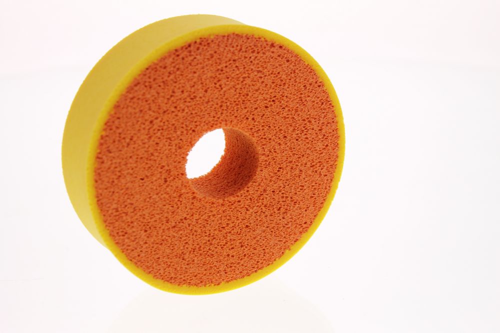 Sponge rubber roller with PUR skin, yellow